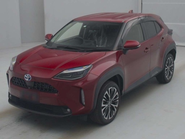 2021 TOYOTA YARIS CROSS with 360 & HUD
